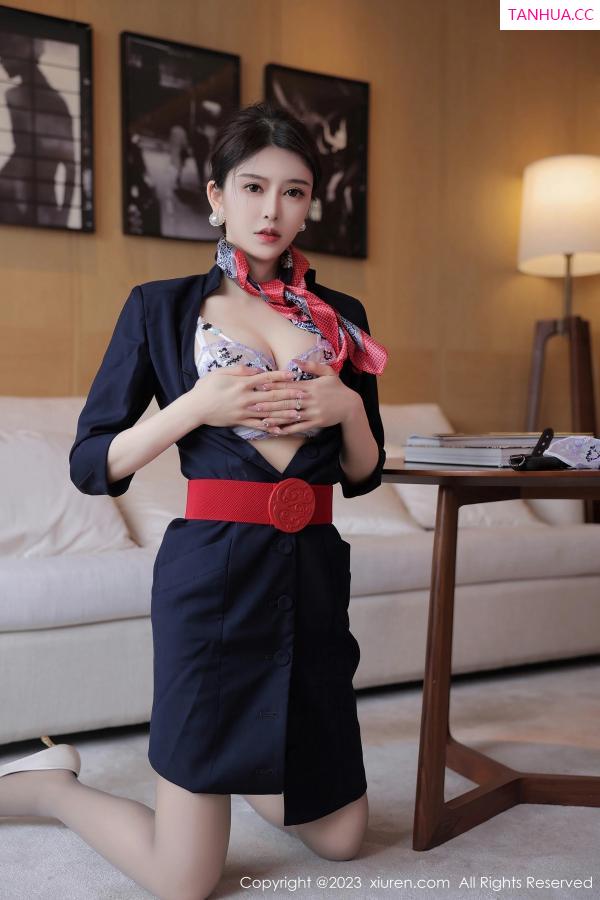 吴玉 玉兔miki [XiuRen]高清写真图 2023.06.25 No.6966 玉兔miki 黑丝美腿第23张图片